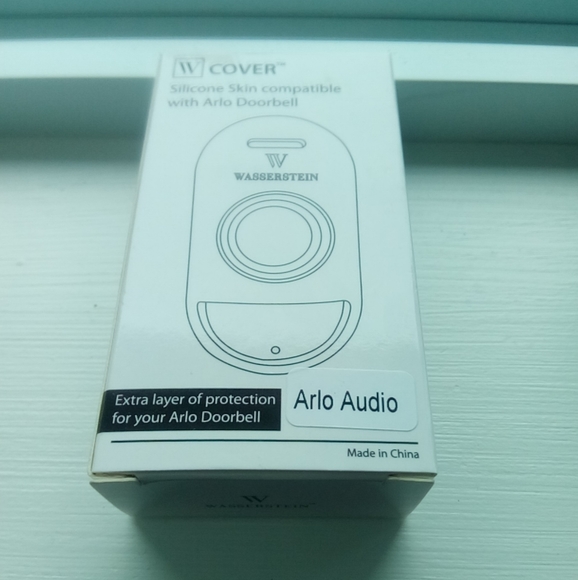 White Silicone Arlo Audio Doorbell Cover - Picture 2 of 5